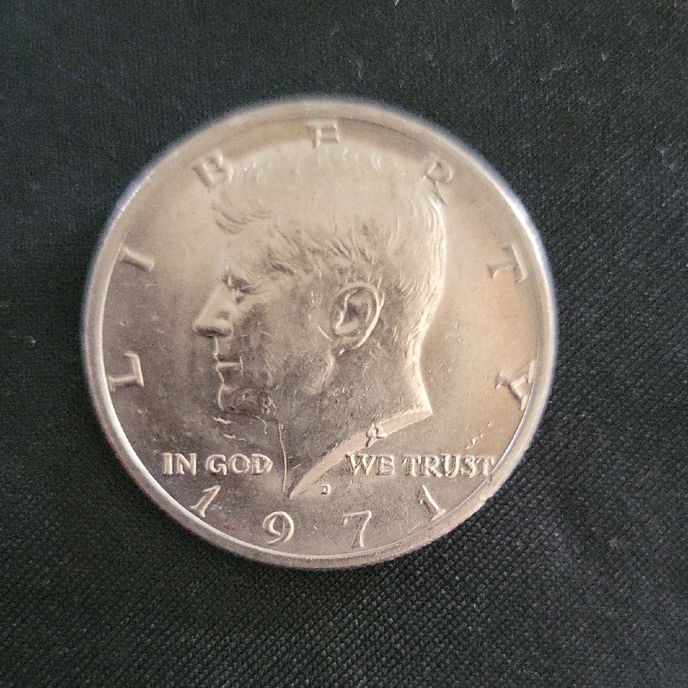 1971 Kennedy Half Dollar Coin *RARE Tilted Planchet Error Coin